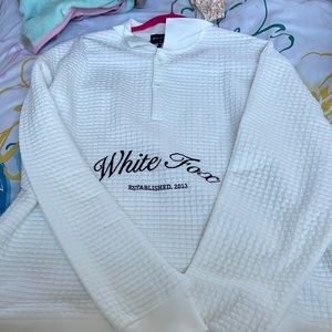 Selling this white, white fox sweatshirt